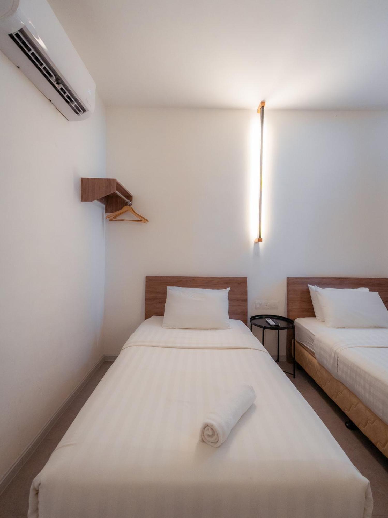 T+ Premium Hotel Алор Сетар Екстериор снимка