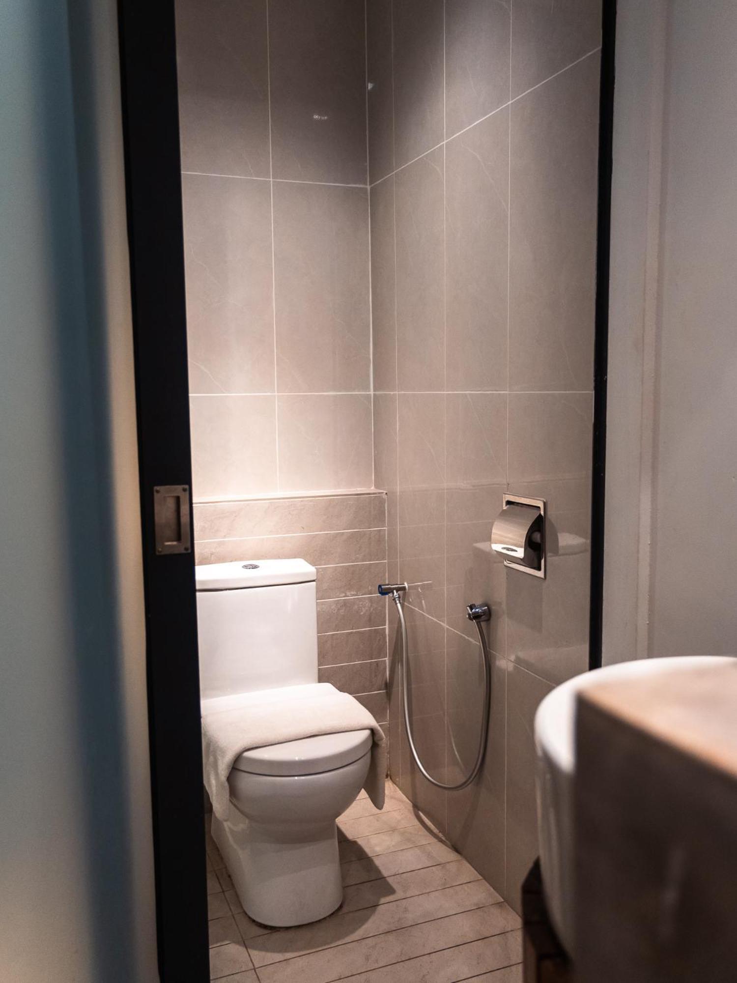 T+ Premium Hotel Алор Сетар Екстериор снимка